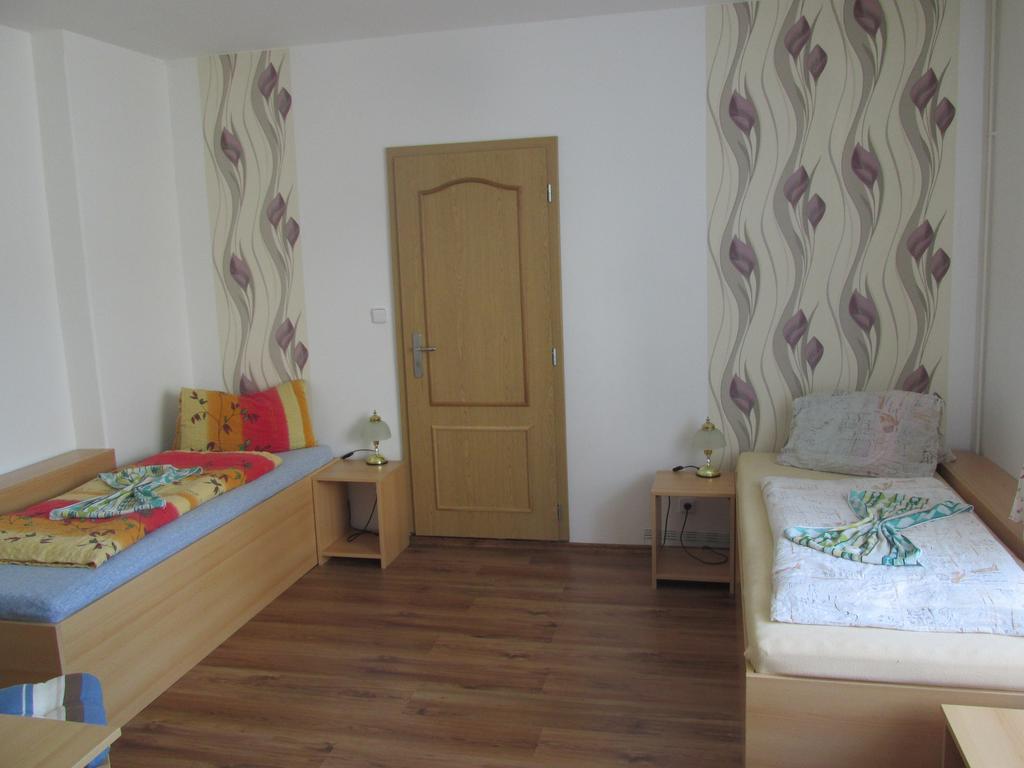 Pension U Vlasku Karlsbad Zimmer foto
